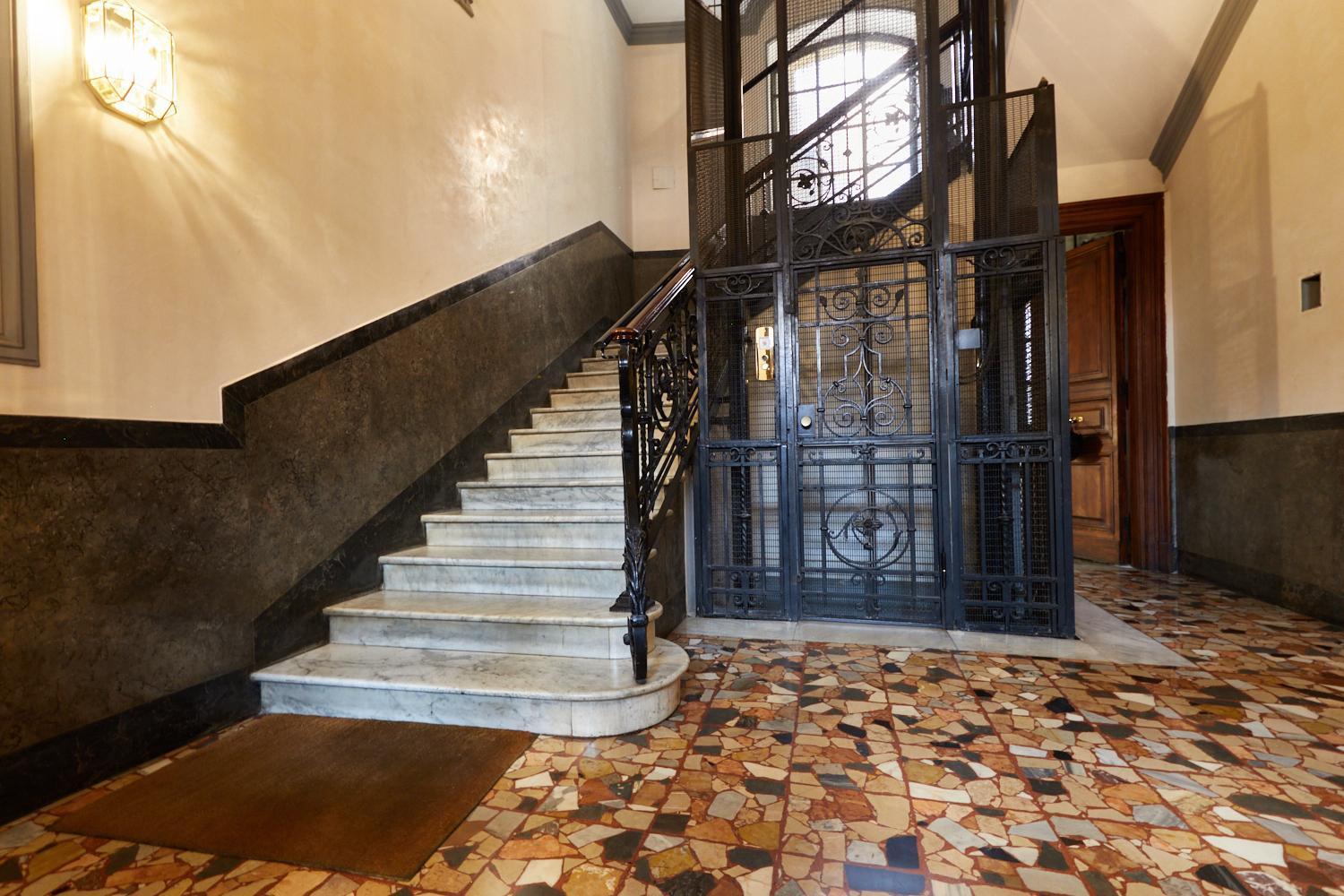 Apartment Loft In Front Of St Peter's Square And Sant'angelo Castle - Myloft In Rom
